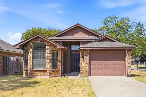 1416 Horncastle St, Fort Worth, TX 76134