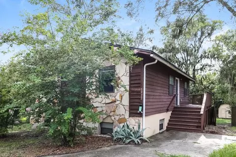 7312 Laura St N, Jacksonville, FL 32208
