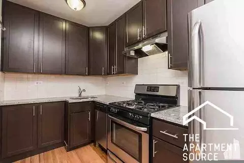 516 W Cornelia Ave #208, Chicago, IL 60657