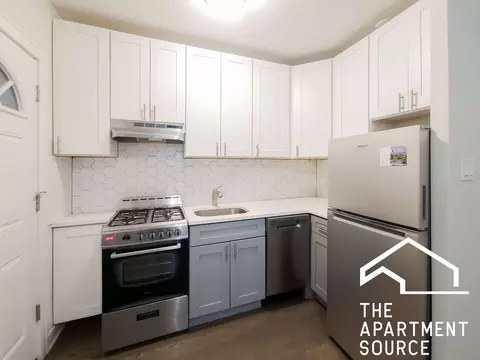 516 W Cornelia Ave #308, Chicago, IL 60657