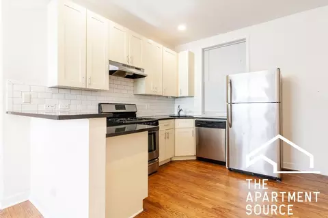 853 W Cornelia Ave #1N, Chicago, IL 60657