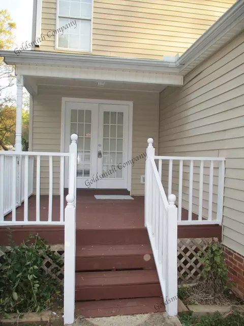 11 Townes Creek Ct, Greenville, SC 29609