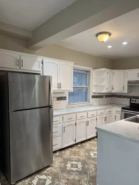 112 N Monroe Ave, Kansas City, MO 64123