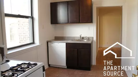 2338 N Spaulding Ave #3B, Chicago, IL 60647