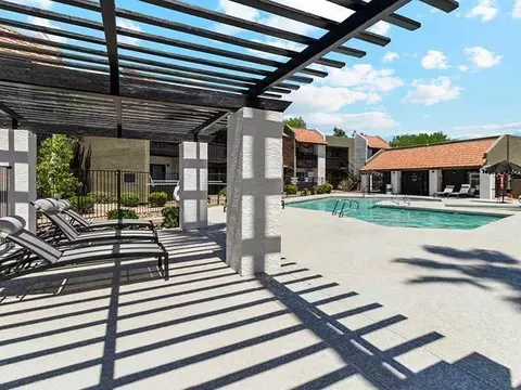 13610 N 51st Ave, Glendale, AZ 85304