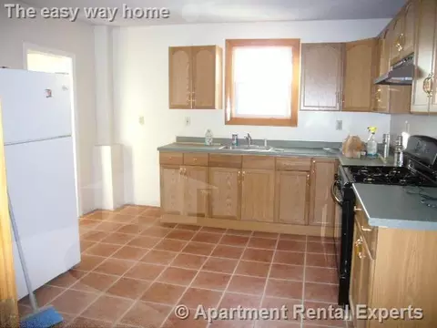 14 Clark St #3, Somerville, MA 02143