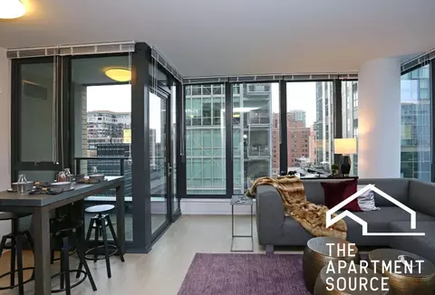 165 W Superior St #2BED2BATH, Chicago, IL 60654