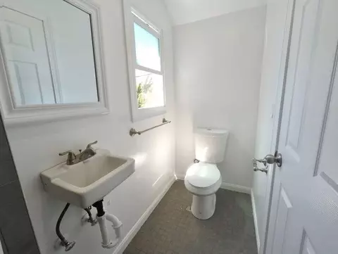 1925 10th St #12, Berkeley, CA 94710 photo 5