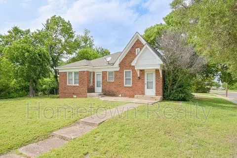 1427 NE 28th St, Oklahoma City, OK 73111