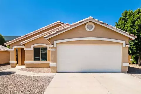 8748 E Crescent Ave, Mesa, AZ 85208