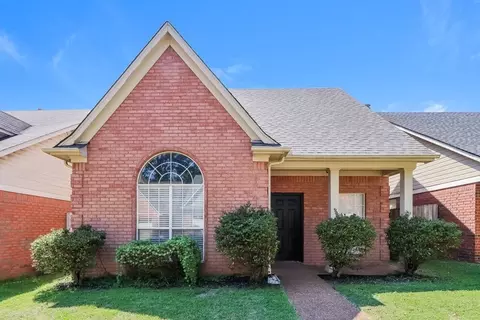 607 Ashley Glen Cir E, Memphis, TN 38018