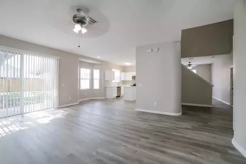 9613 Laurel Ledge Dr, Riverview, FL 33569 photo 4