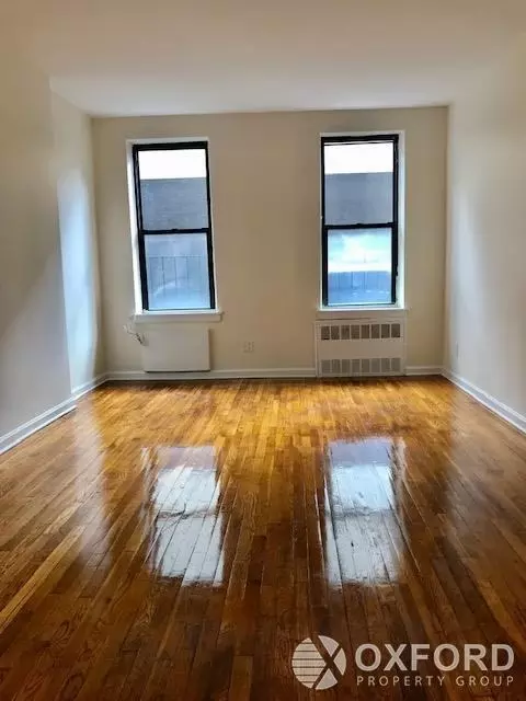 1492 2nd Ave, New York, NY 10075