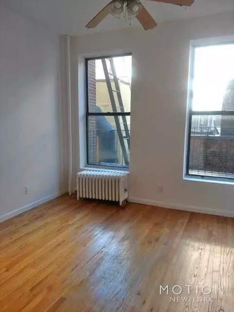 1264 Lexington Ave, New York, NY 10028