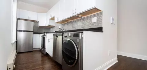915 W Waveland Ave #923-3B, Chicago, IL 60613