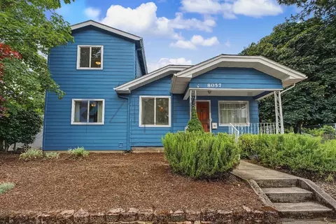 8057 SE Yamhill St, Portland, OR 97215