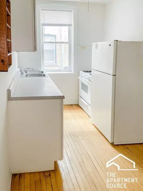 5034 N Wolcott Ave #1, Chicago, IL 60640