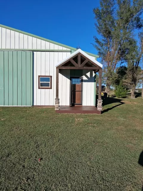 6860 Prescher Rd SE, Agency, MO 64401