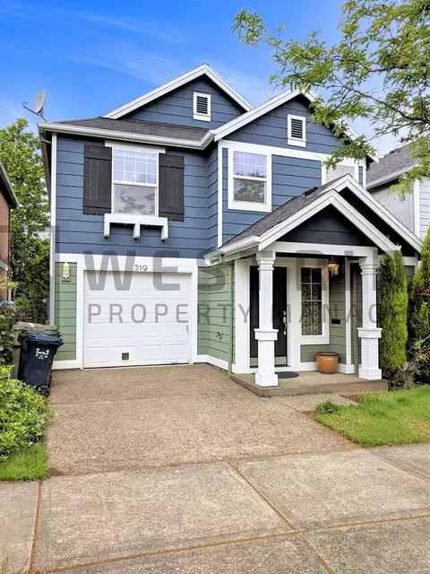 519 SW 207th Ave #1, Beaverton, OR 97006