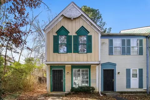 427 Prince Of Wales, Stone Mountain, GA 30083