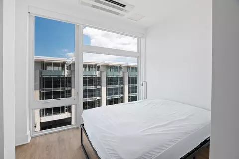 1126 9th St NW, Washington, DC 20001