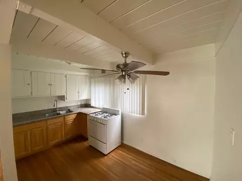 5465 San Vicente Blvd #5465, Los Angeles, CA 90019