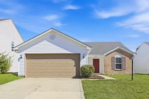 1477 Osprey Way, Greenwood, IN 46143