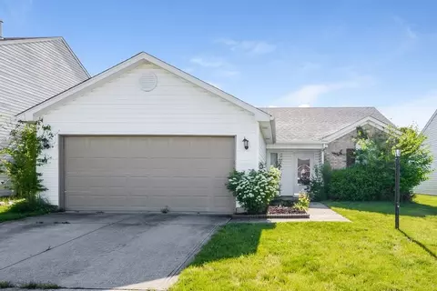 1477 Osprey Way, Greenwood, IN 46143