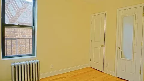 30-49 Crescent St #H2C4, New York, NY 11102