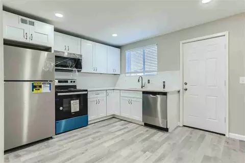 2545 Kenton St #B, Aurora, CO 80010