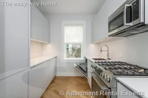 16 Forest St # A, Cambridge, MA 02140