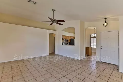 1885 E Palomino Dr, Gilbert, AZ 85296