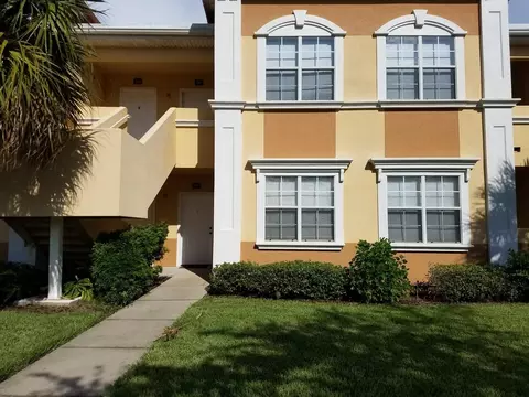 1020 Villagio Cir #103, Sarasota, FL 34237