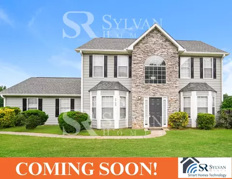 2708 Boulder Pointe Ct, Ellenwood, GA 30294