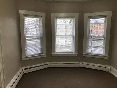 119 Newbury St, Brockton, MA 02301