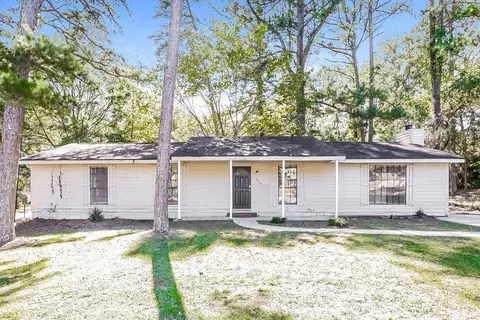 202 Willows Ct, Riverdale, GA 30274
