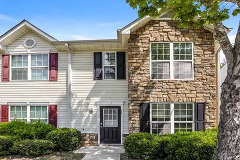 1902 Grove Way, Hampton, GA 30228