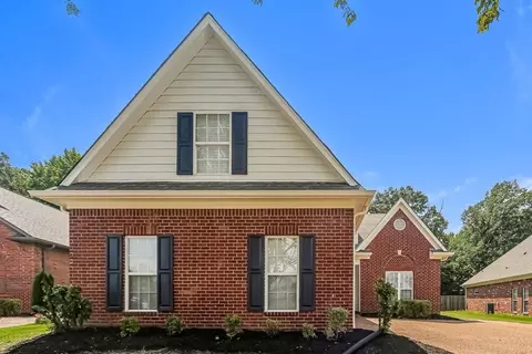 691 Classic Dr S, Hernando, MS 38632