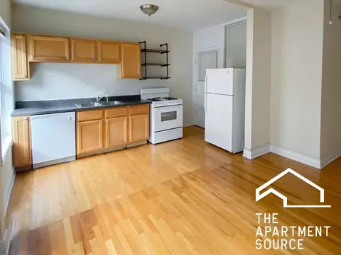 2000 W Foster Ave #2C, Chicago, IL 60625