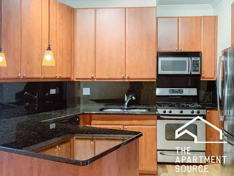 622 W Roscoe St #1A, Chicago, IL 60657