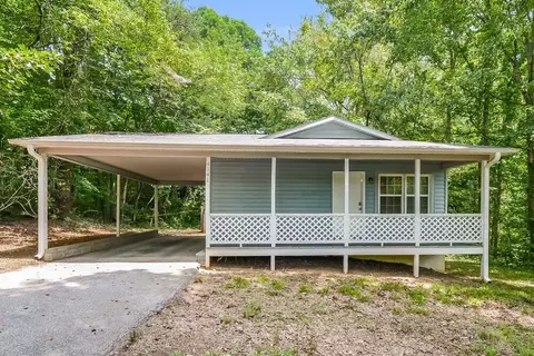 4141 Macarthur St, Winston Salem, NC 27107