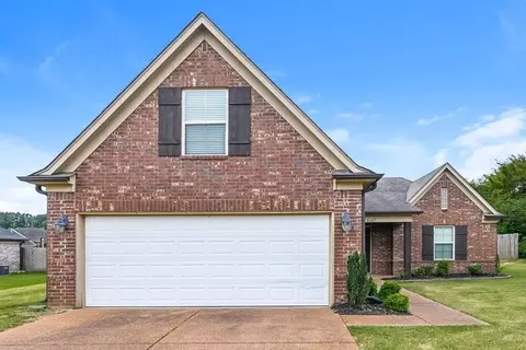 2687 Sapper Ln, Southaven, MS 38672