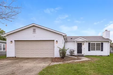 3266 Sextant Dr, Franklin, IN 46131