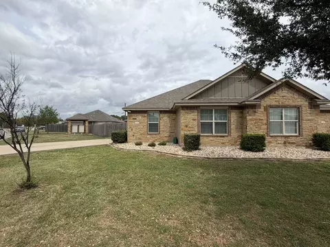 8332 Saddle Brook Dr #B, Temple, TX 76502