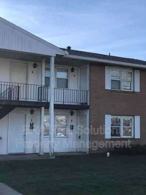 2001 Heritage Dr #5, Washington Court House, OH 43160