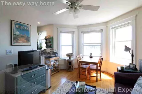 331 Harvard St #15, Cambridge, MA 02139