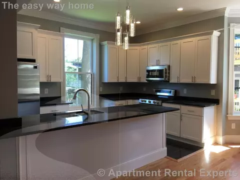 93 Upland Rd, Cambridge, MA 02140