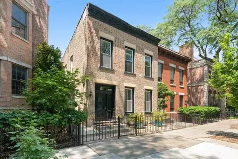 2246 N Magnolia Ave #2R, Chicago, IL 60614
