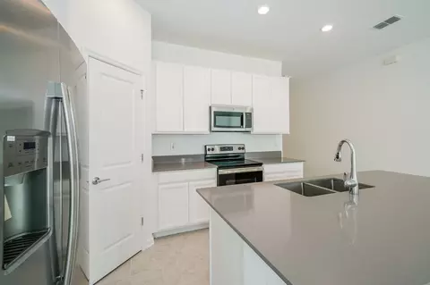 239 Pershing St, Bartow, FL 33830 photo 6