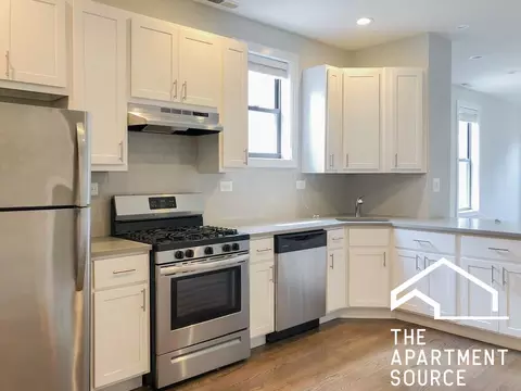 2315 N Southport Ave #3F, Chicago, IL 60614